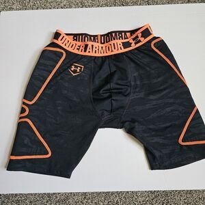Youth Large Under Armor Fitted HeatGear baselayer padded baseball shorts